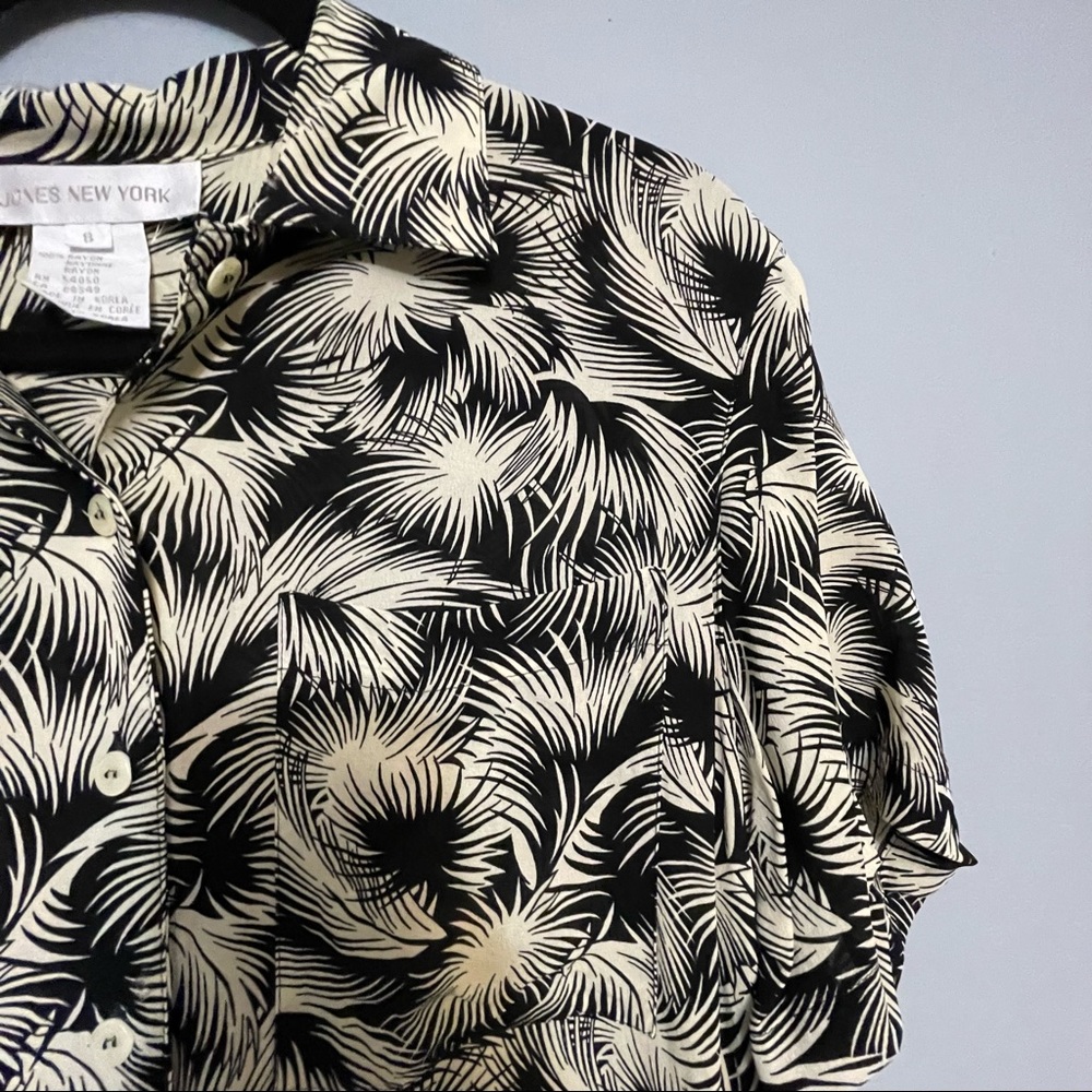 Button down blouse - Picture 5 of 7